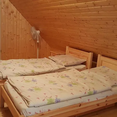 招待所 Kemences Porta